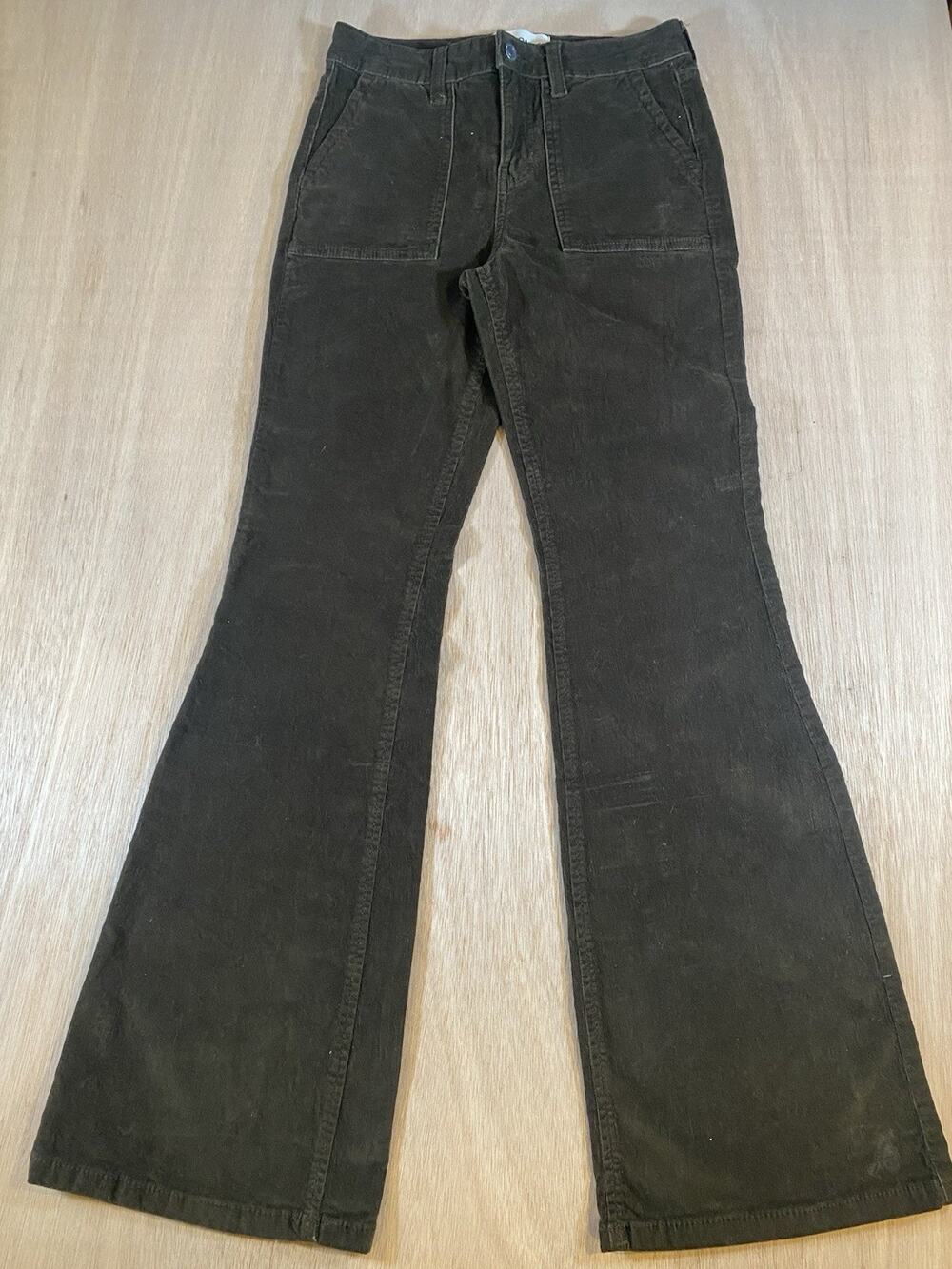 No Boundaries Women's Flare Pants Brown Corduroy Size 0 w/31" Inseam
